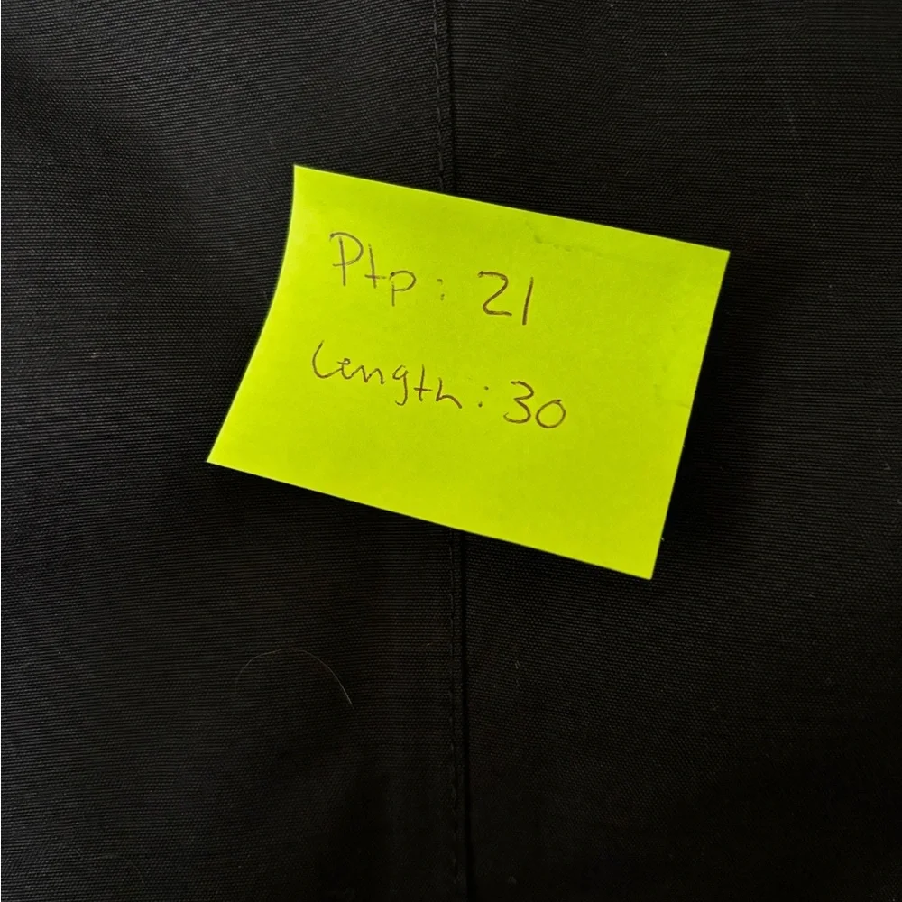 The North Face light Jacket - Picture 10 of 10